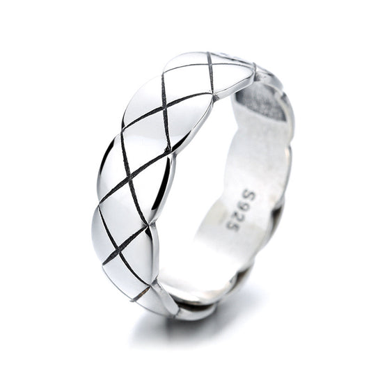 Grid design ring